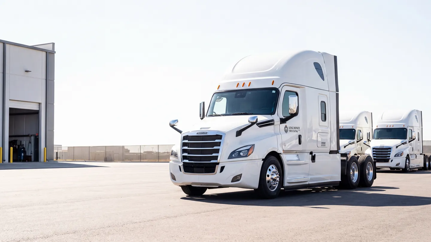 King Money Trucking truck
